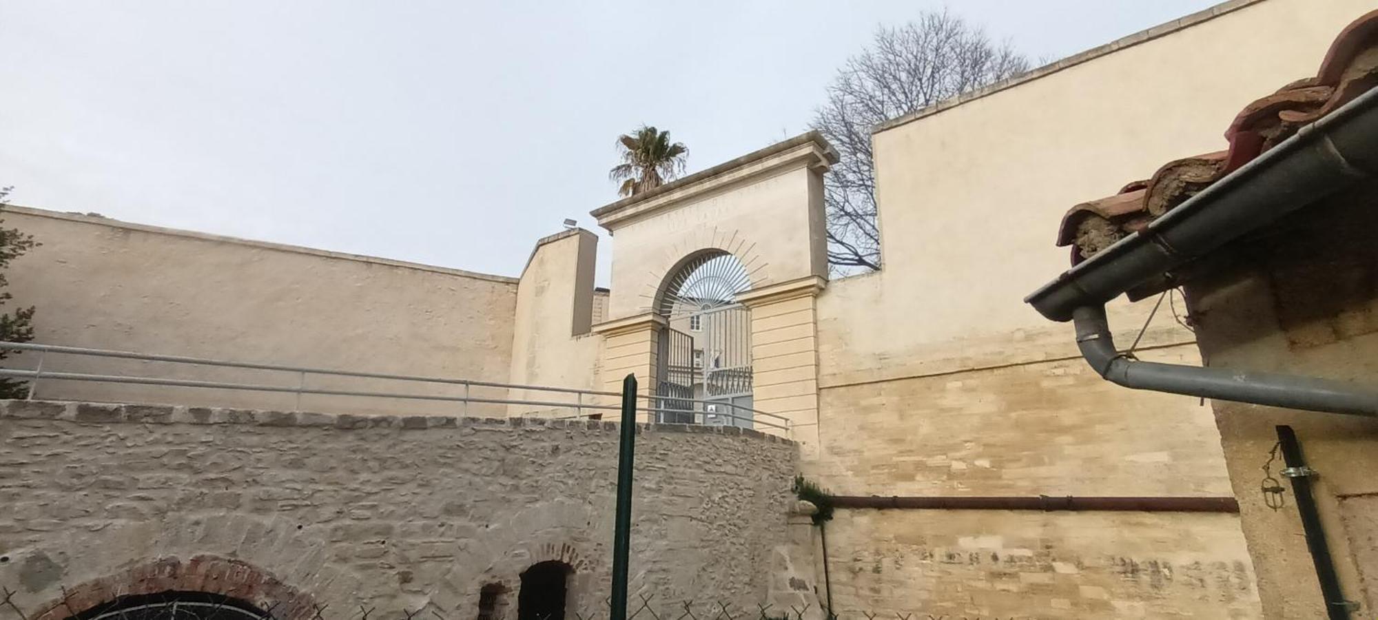 Maison Rulman Nimes Exterior photo
